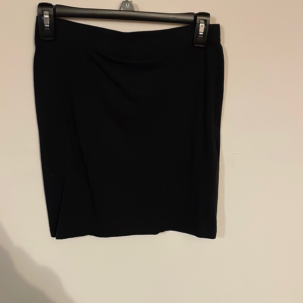 Black bodycon mini skirt